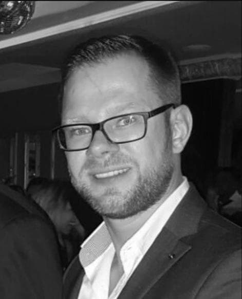 Phil Hansen's avatar